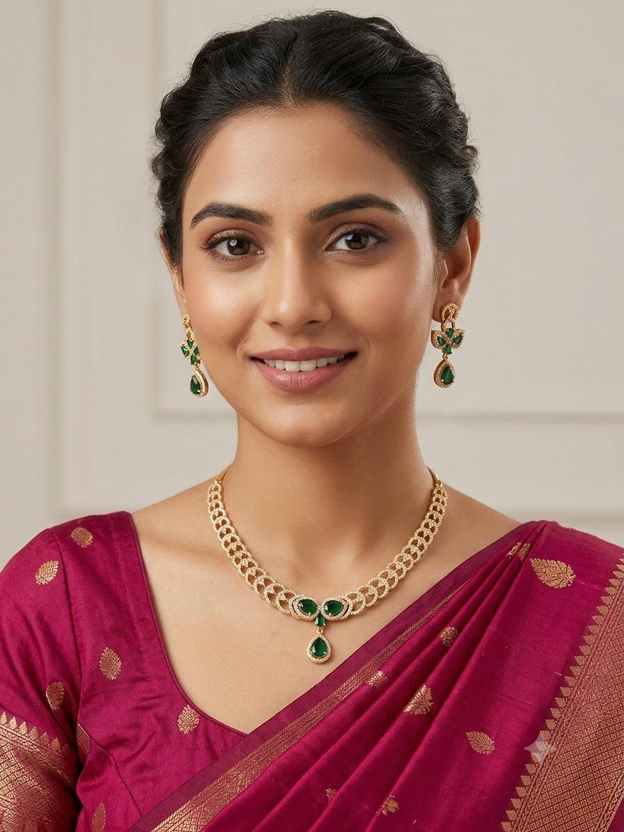 Golden color emerald green jewelry set - Image 5
