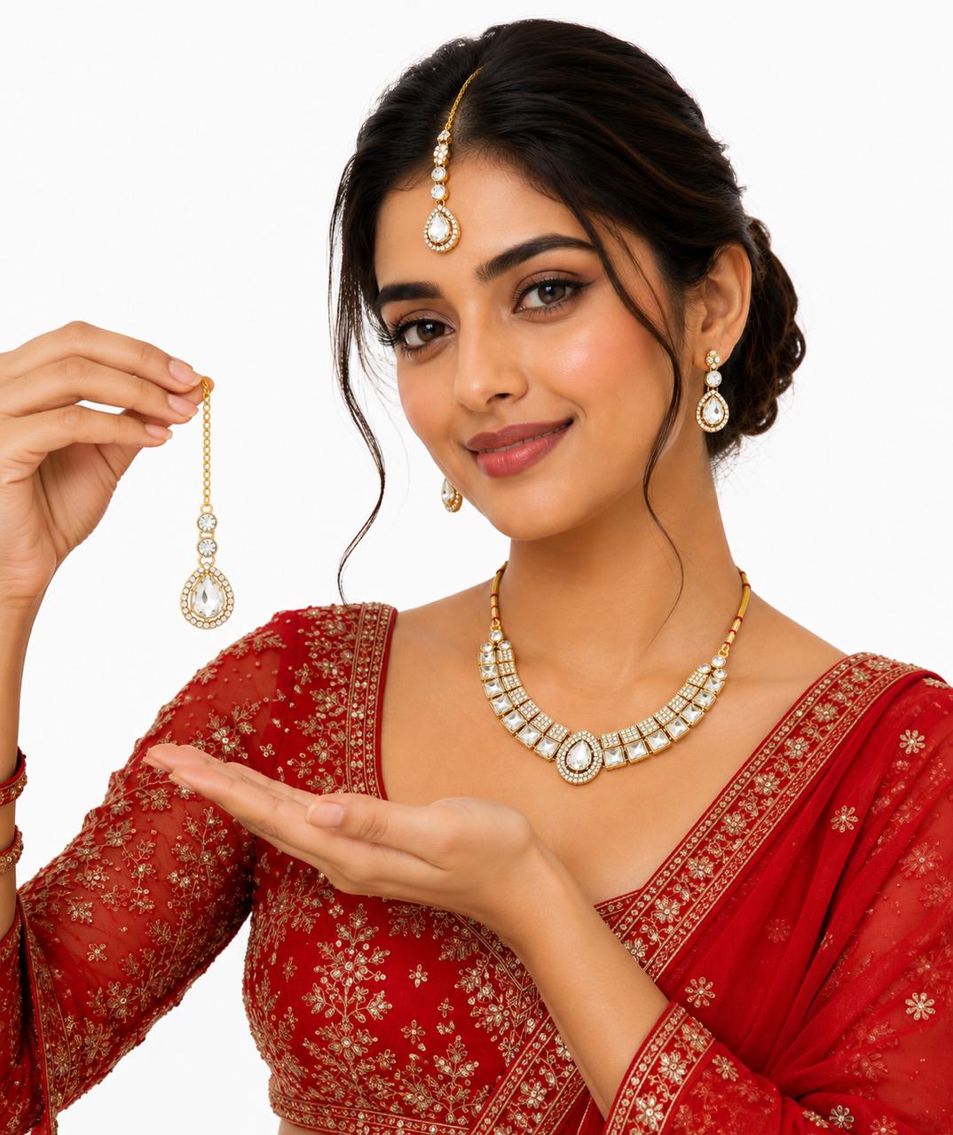 Traditional Golden Color Crystal Necklace Set - Image 2